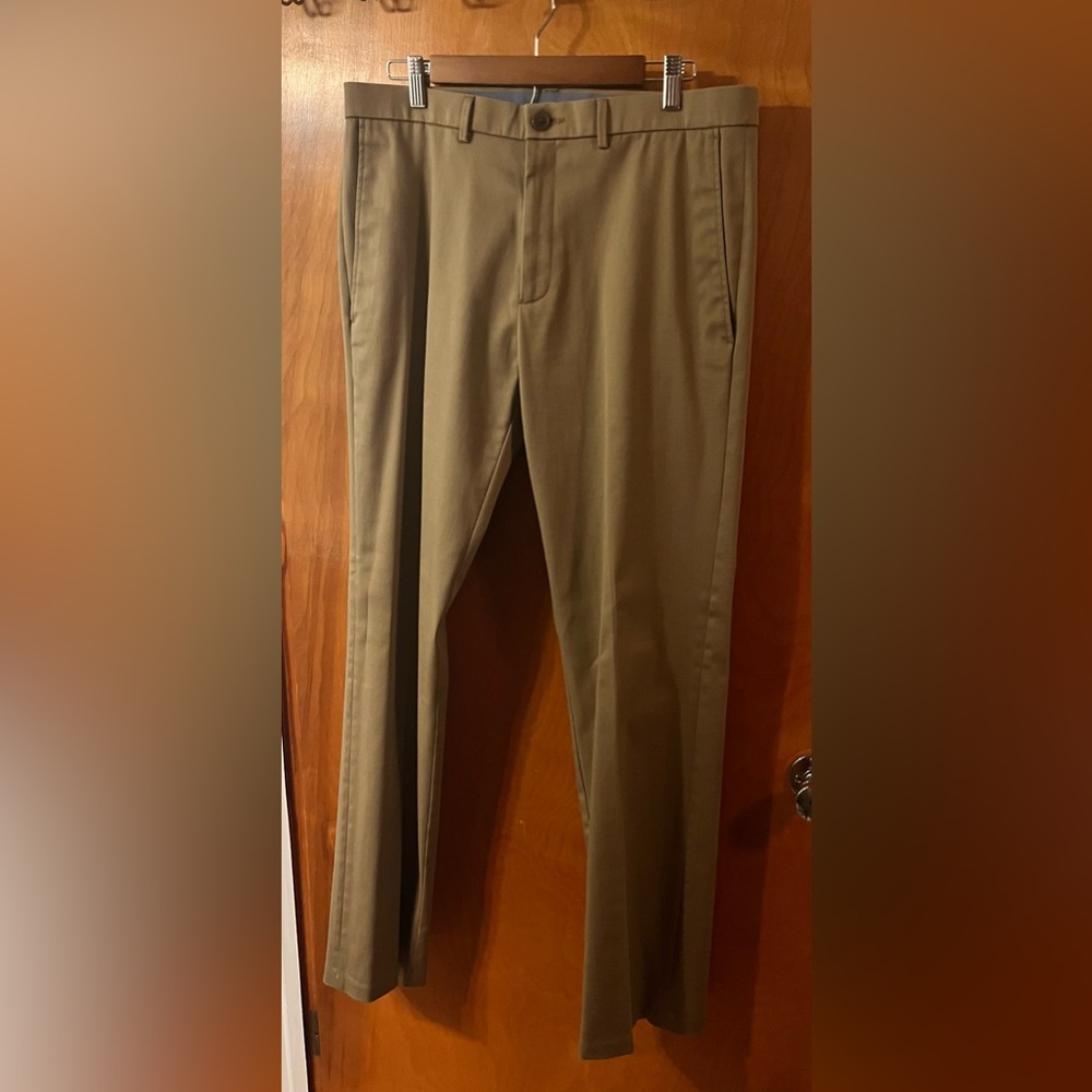 Haggar - men’s khaki dress pants 34x34
